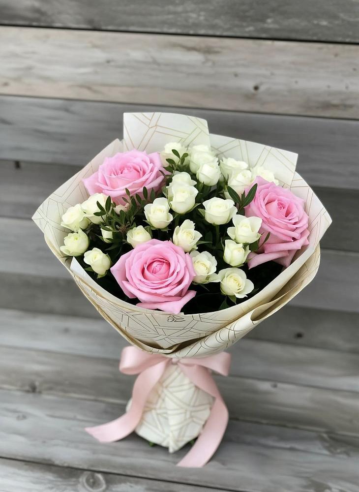 Букет цветов из: Розы в Белогорске Республики Крым