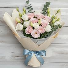 Букет цветов из:  Лизиантусы в Белогорске Республики Крым