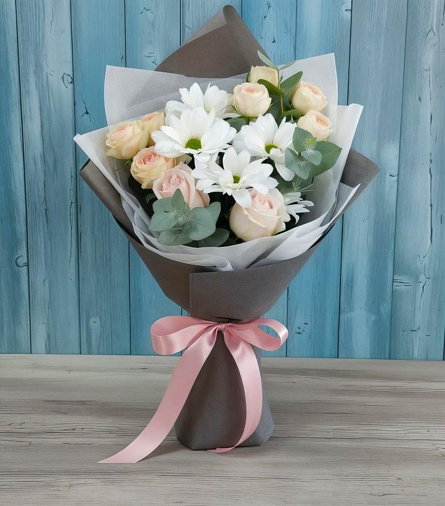 Букет цветов из: Хризантемы и Розы в Белогорске Республики Крым