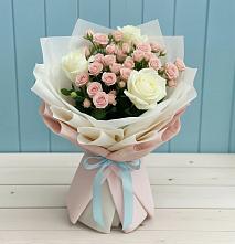 Букет цветов из:  Розы #REPLACE_PRED# Белогорске Республики Крым