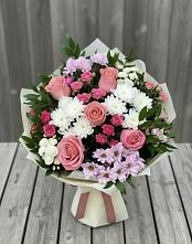 Букет цветов из:  Альстромерии, Гвоздики, Розы и Хризантемы в Белогорске Республики Крым