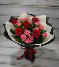 Букет цветов из:  Розы #REPLACE_PRED# Белогорске Республики Крым