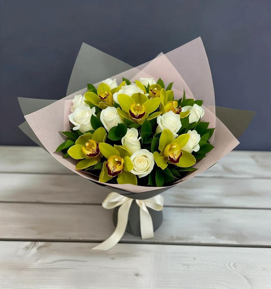 Букет цветов из: Орхидеи и Розы в Белогорске Республики Крым