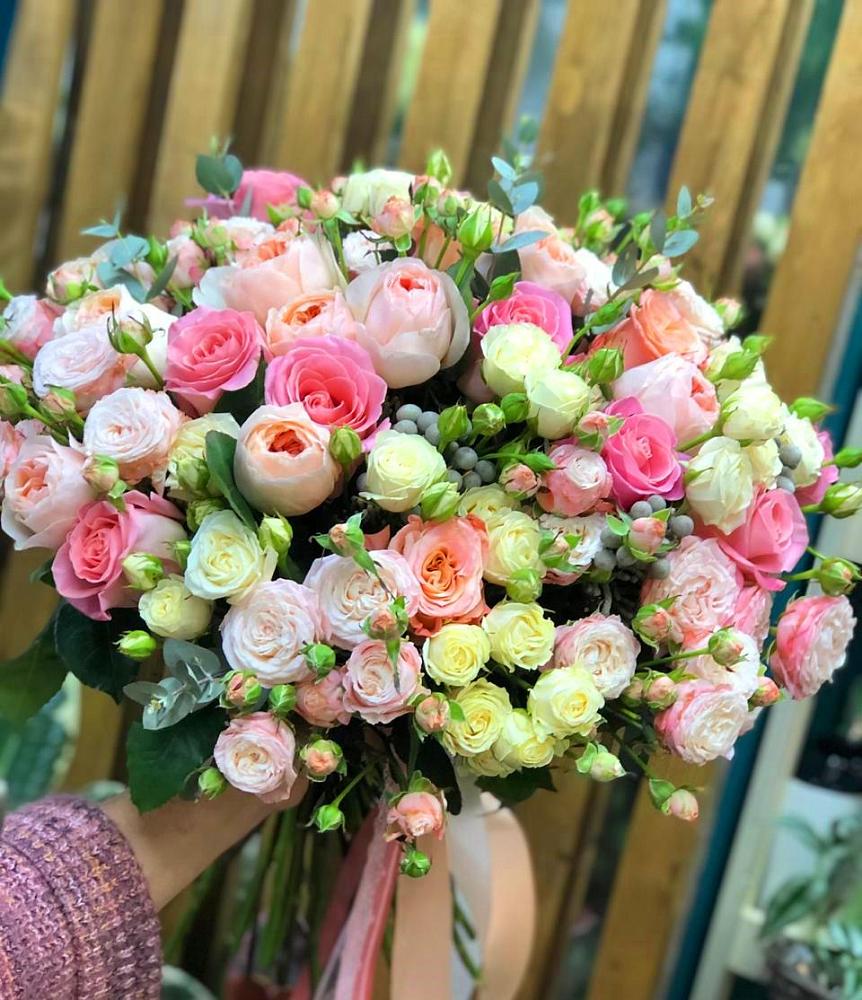 Букет цветов из: Розы в Белогорске Республики Крым