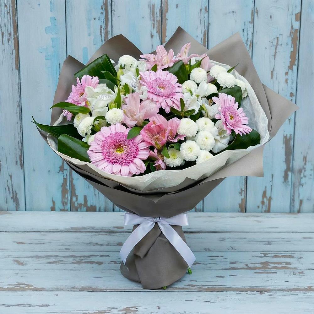 Букет цветов из: Герберы, Альстромерии и Хризантемы в Белогорске Республики Крым