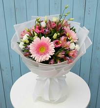 Букет цветов из:  Герберы, Альстромерии и Лизиантусы #REPLACE_PRED# Белогорске Республики Крым