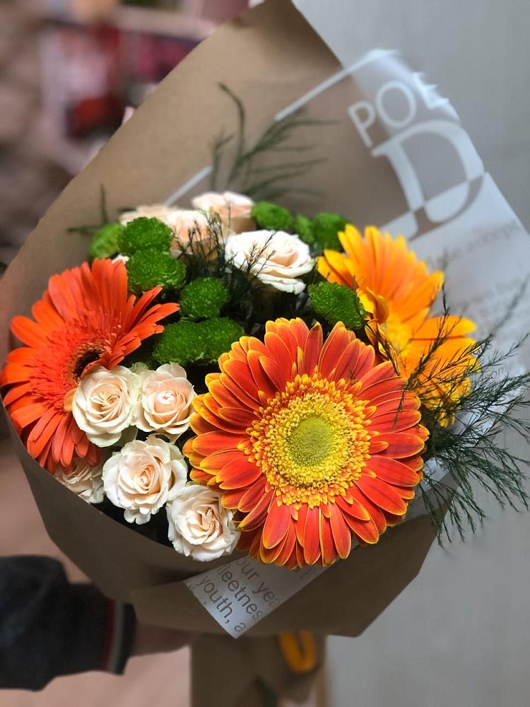 Букет цветов из: Герберы, Хризантемы и Розы в Белогорске Республики Крым