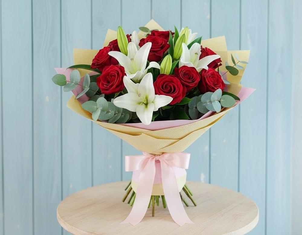 Букет цветов из: Лилии и Розы в Белогорске Республики Крым